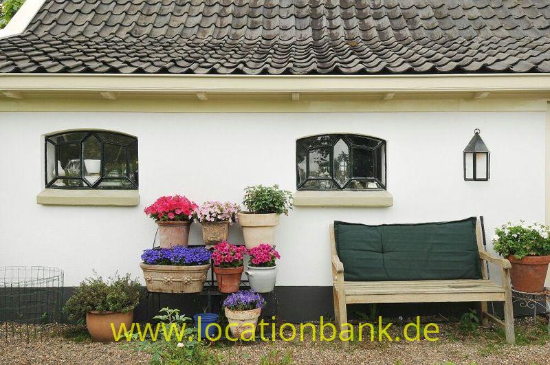farmhouse