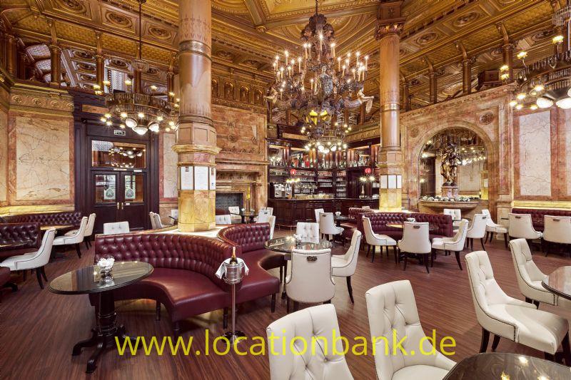 cafe restaurant