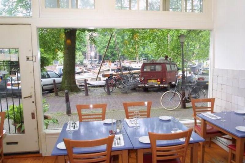 Restaurant mit a Holzboden