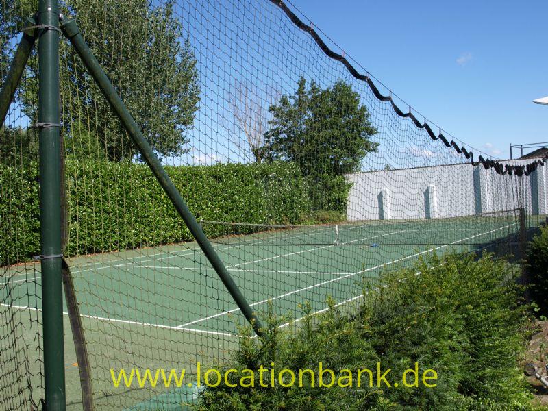 private tennis court