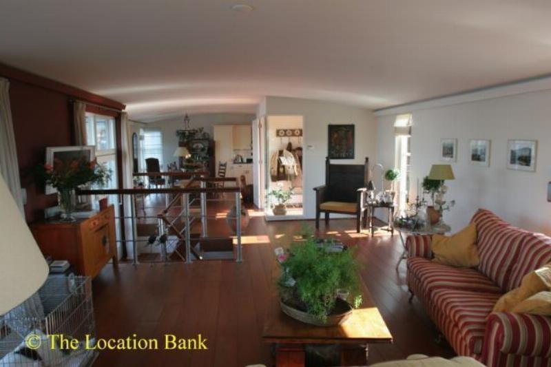 Wohnzimmer mit view over the river