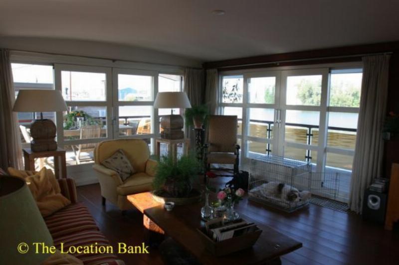 Wohnzimmer on Hausboot