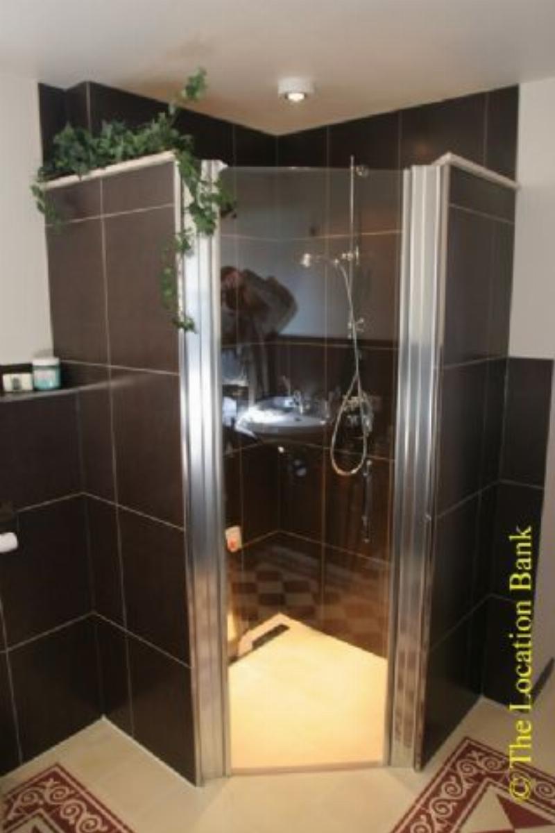 Badezimmer shower