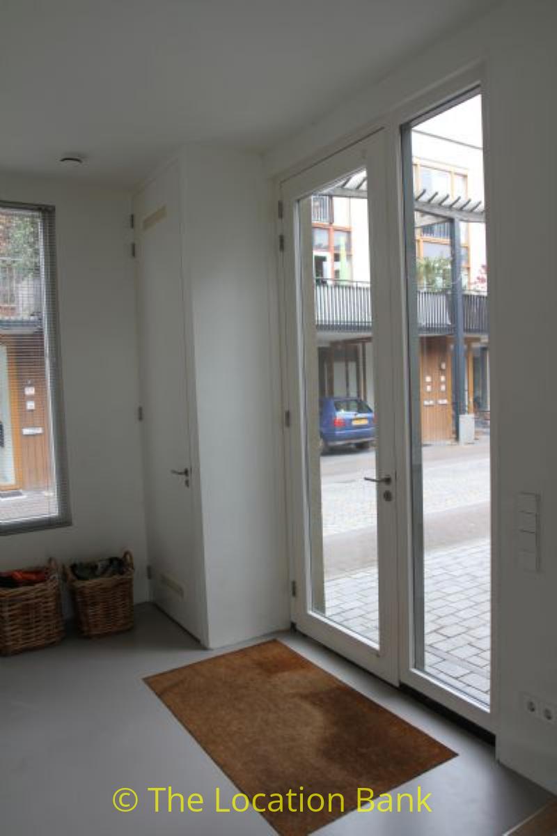 glass frontdoor