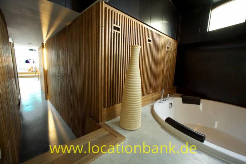 Badezimmer on a boat