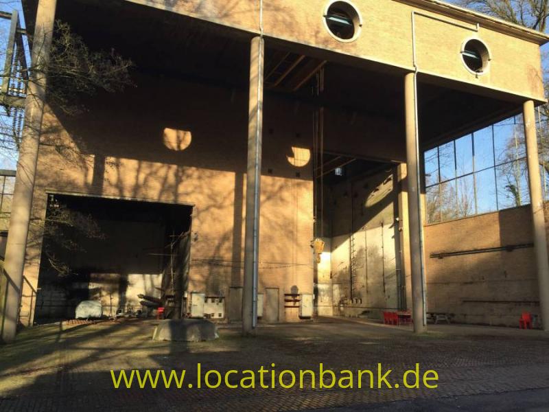 empty industrial Fabrik