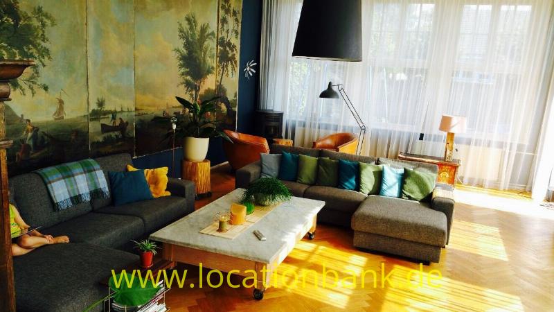 Wohnzimmer mit offene K�che