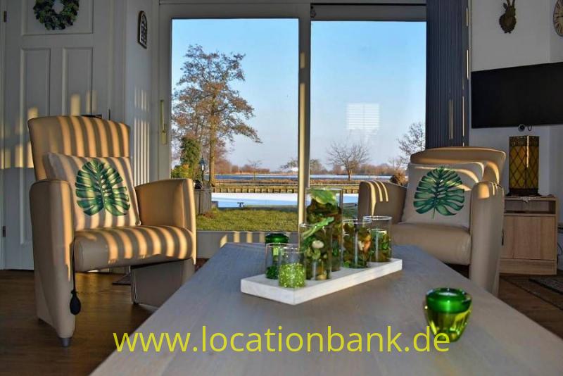 Haus am Wasser