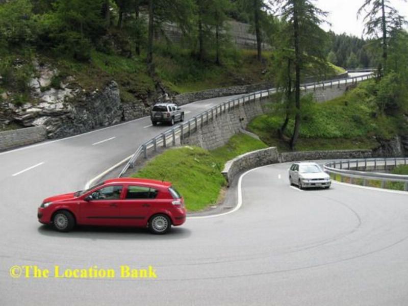Windy mountain Stra&szlig;e in Switzerland mountain pass