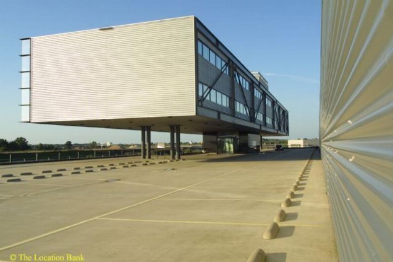 Moderne graphic building modern architecture