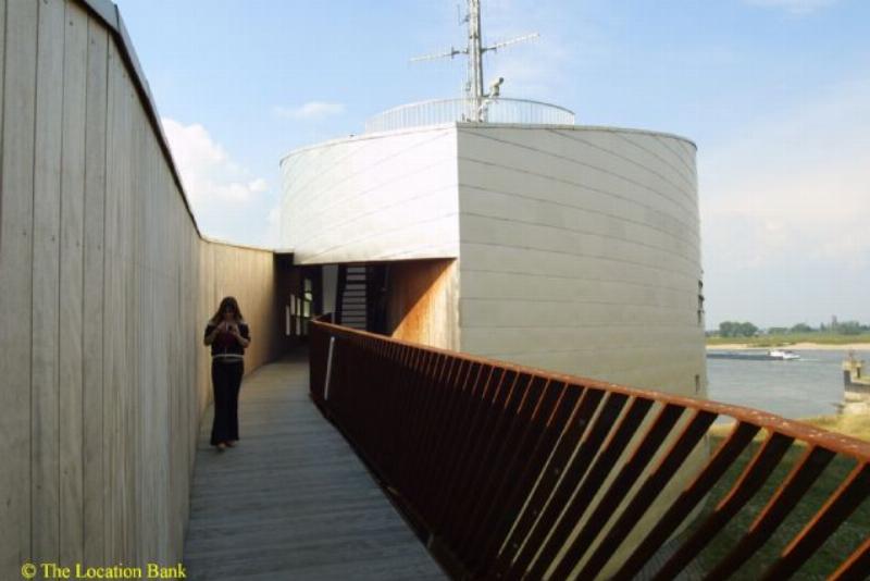 Moderne Graphic Building