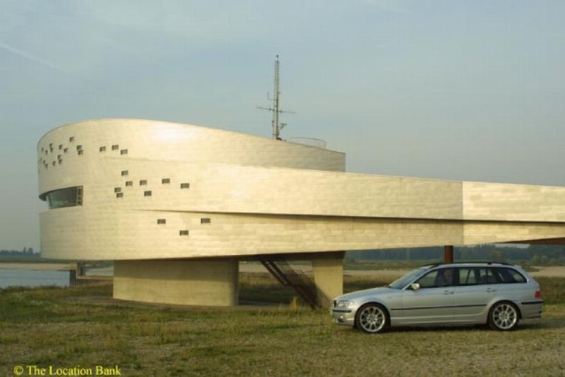 Moderne Graphic Building