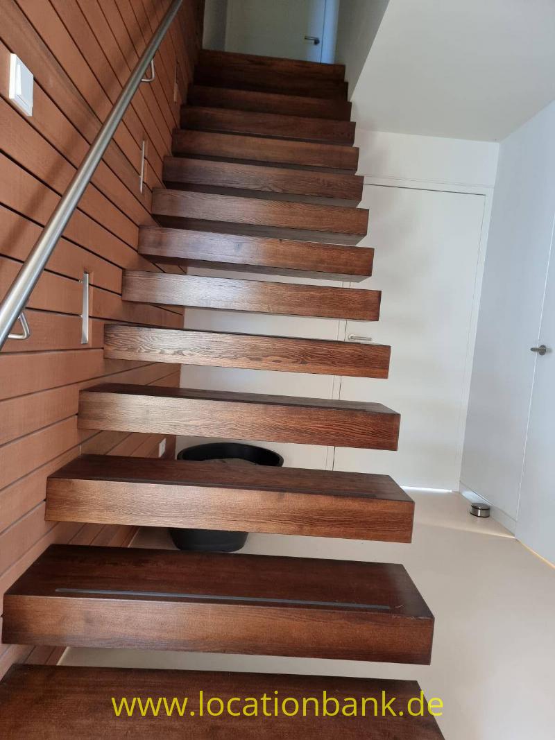 Holztreppe
