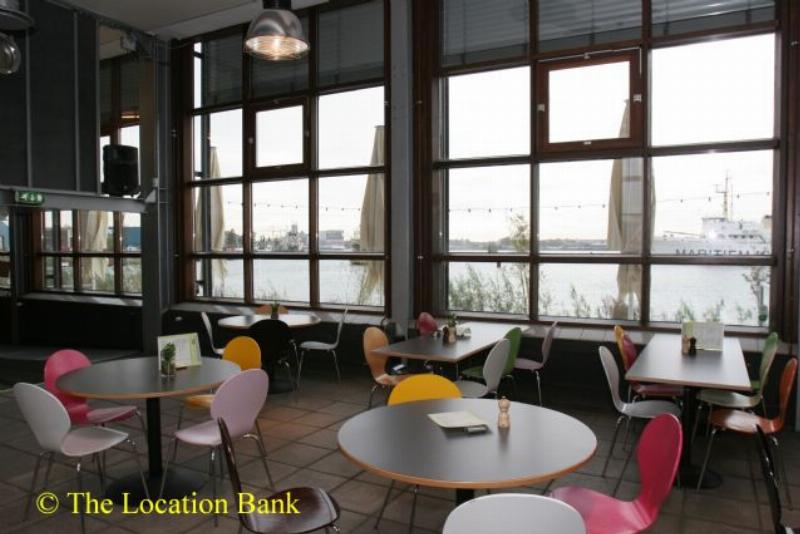 Cantine Cafe und Restaurant overlooking the harbour