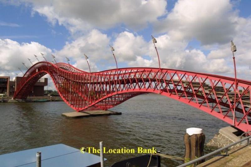 Moderne Foot Br&uuml;cke