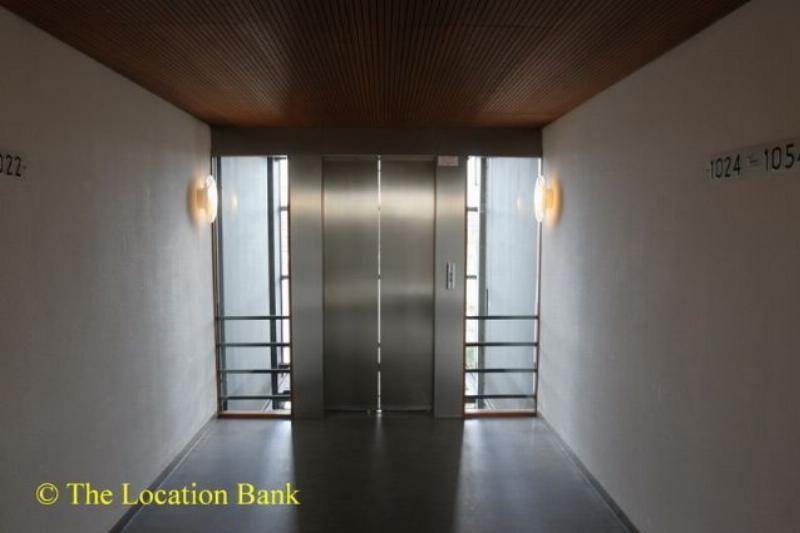 Lift elevator