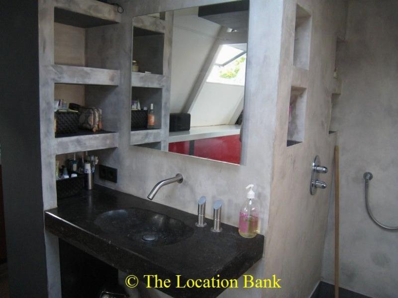 Badezimmer in Dachboden