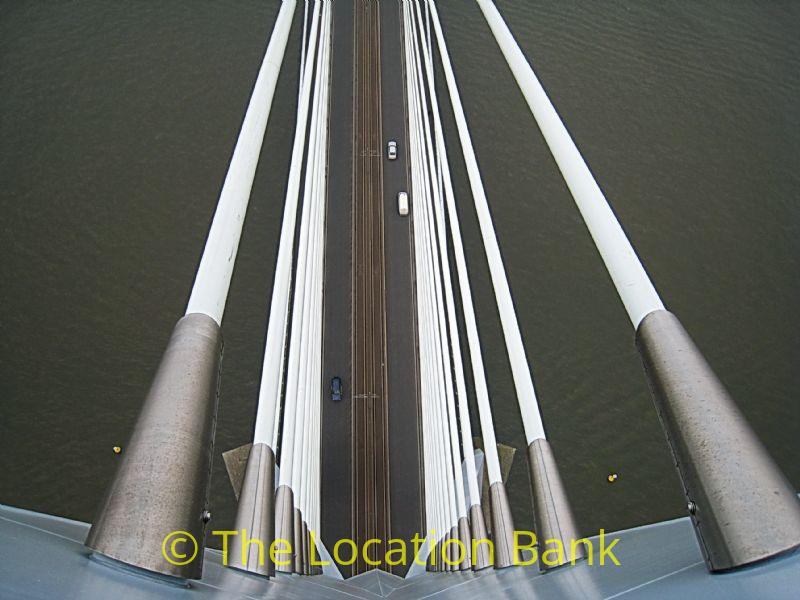 Moderne Br&uuml;cke