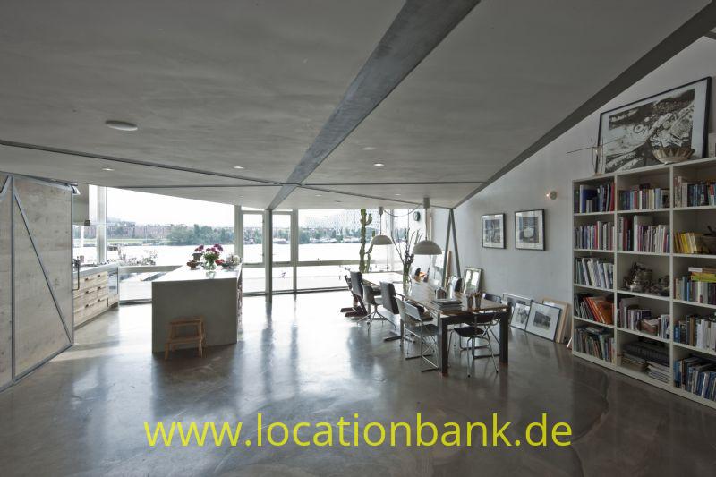 Dachboden daylight studio