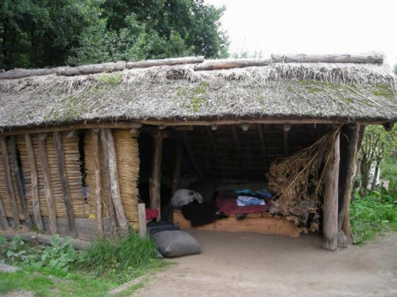 Pr&auml;historische h&uuml;tte