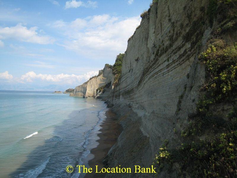 Beach und cliffs