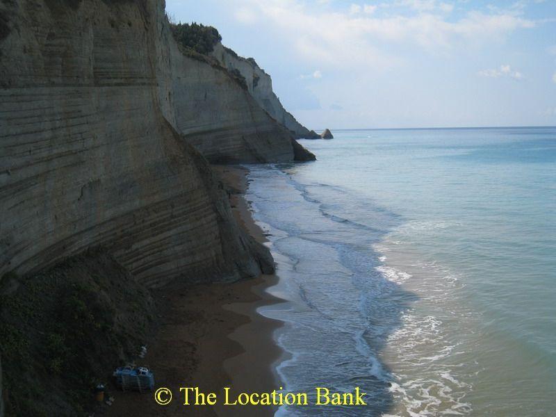 Beach und cliffs