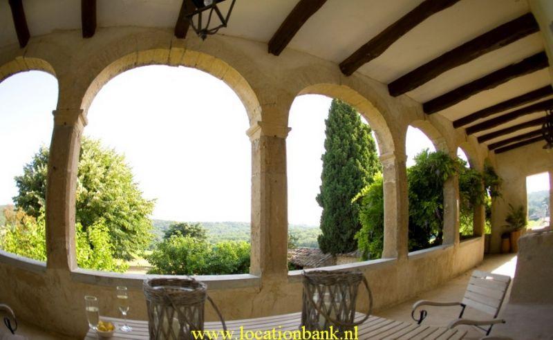 Balkon oder Terrasse