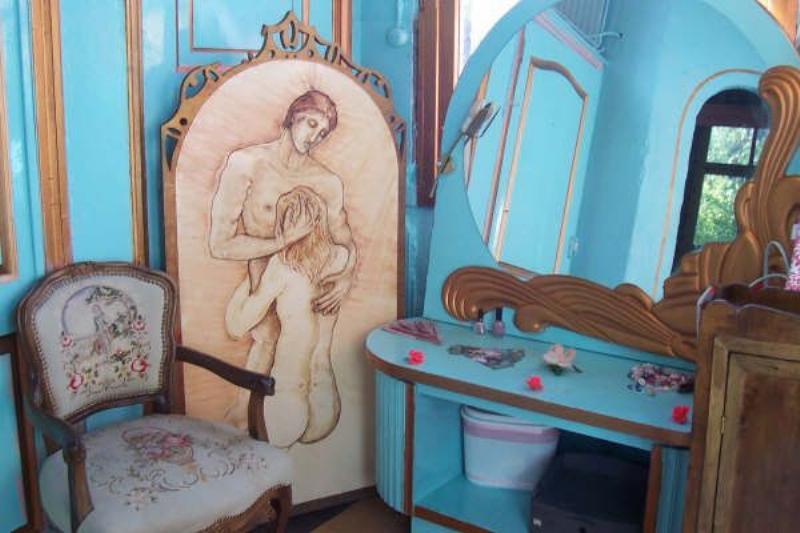 blue salon