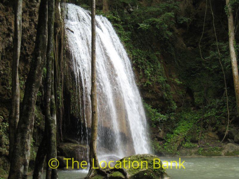 tropical Wasserfall