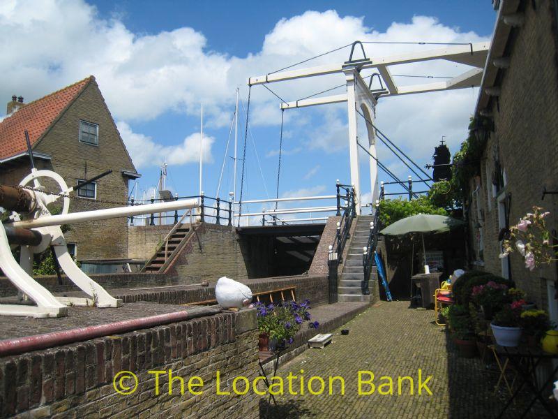 Sluice oder water lock