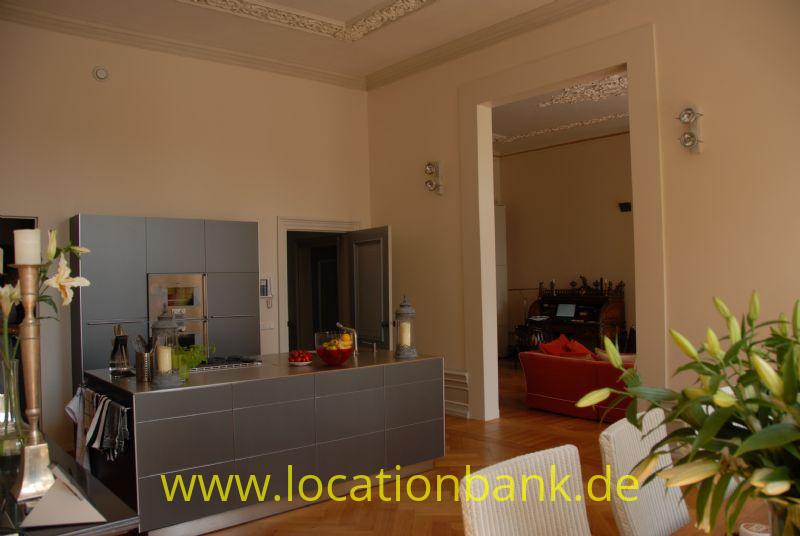 offene K&uuml;che mit cooking island