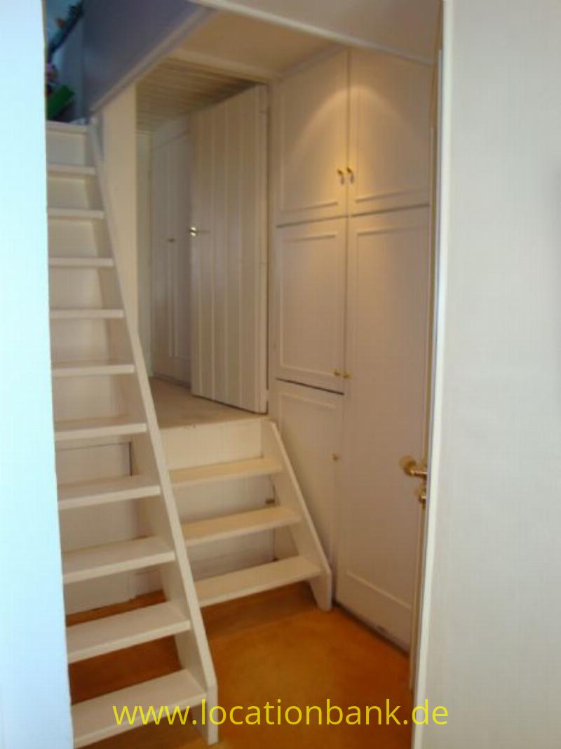wooden Treppe