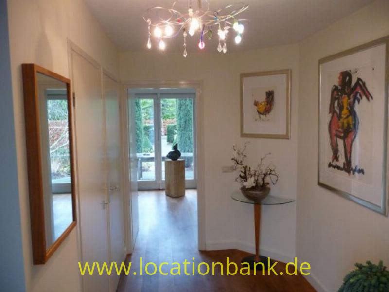 hall oder Flur und Eingang