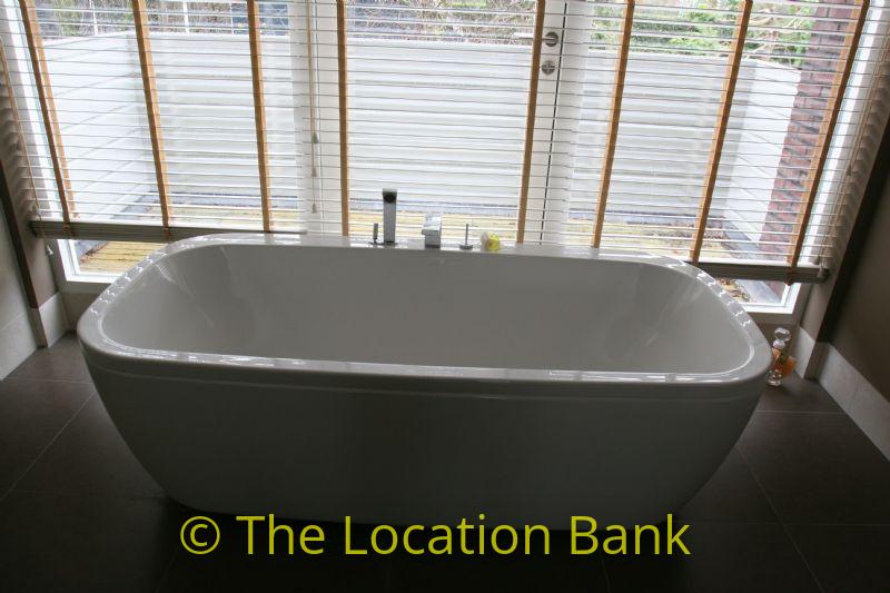 Tub