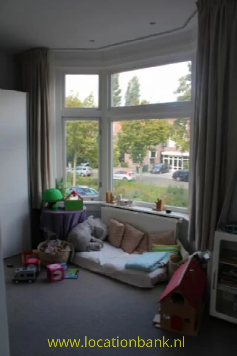 1e verdieping voorzijde