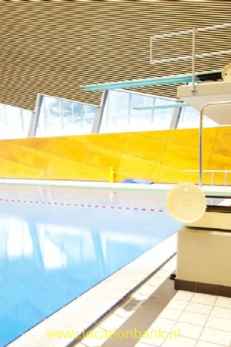 diving pool
