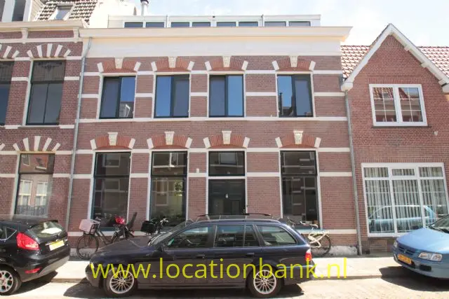 Aanzicht straat 1