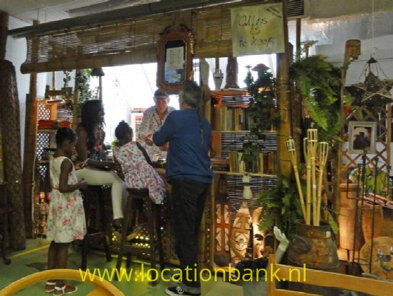 Indoor Beachbar