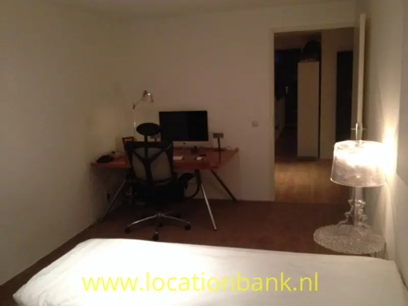Guest bedroom