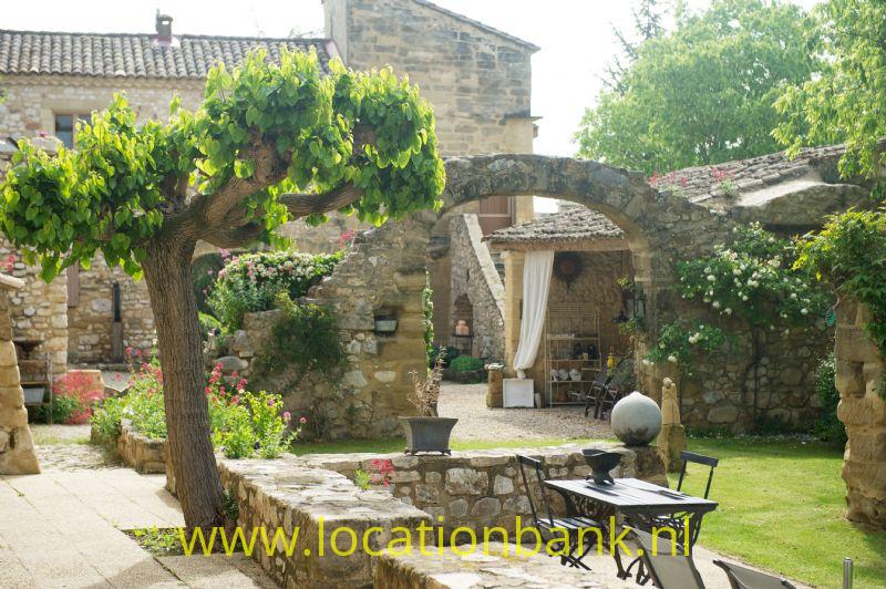 film location 1598