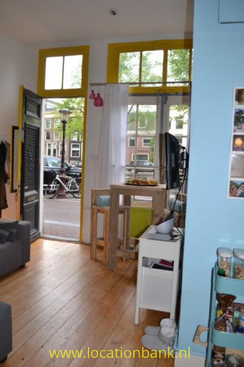 Studio voordeur begane grond