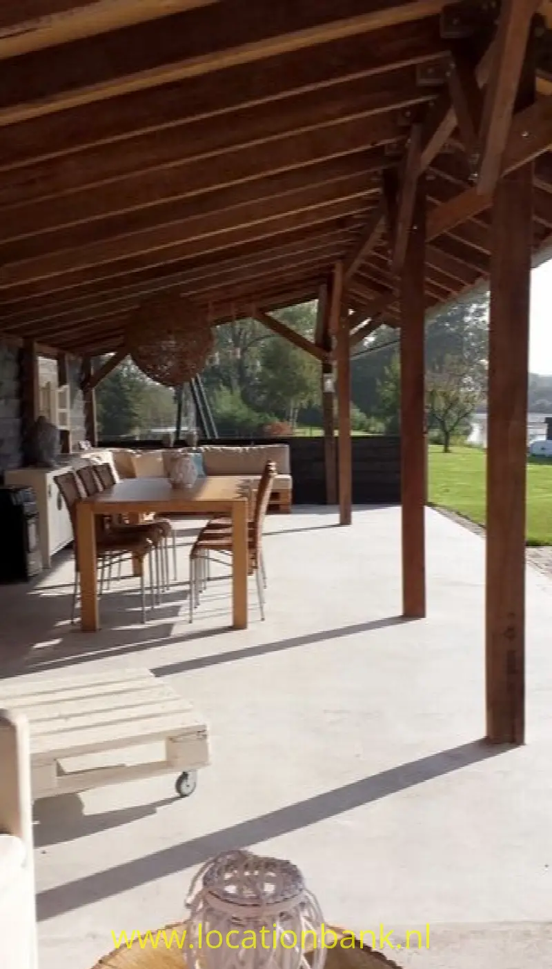 veranda 