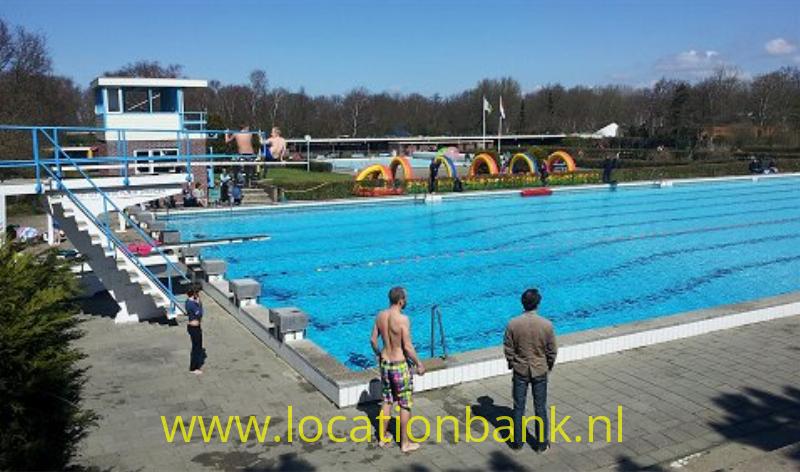 50 meter bad met hoge duikplank