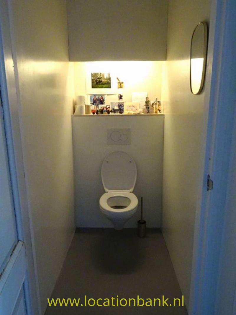 toilet