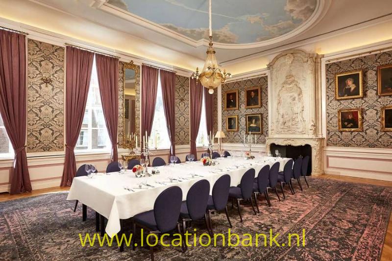 klassieke kasteelkamer vergader zaal