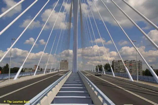 Moderne Hightech brug