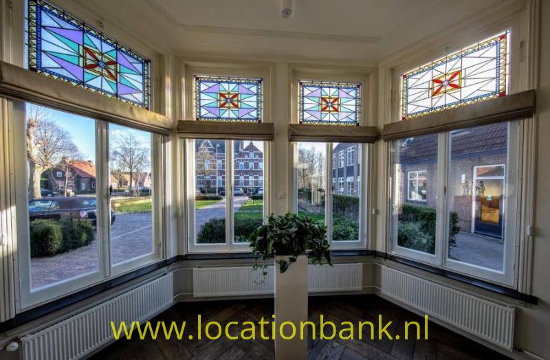 serre met glas in lood