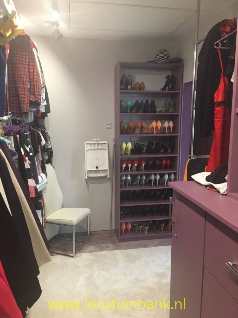 walk in closet