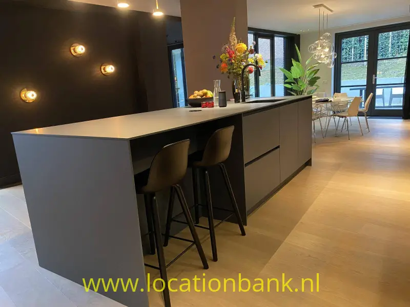 kookeiland moderne keuken