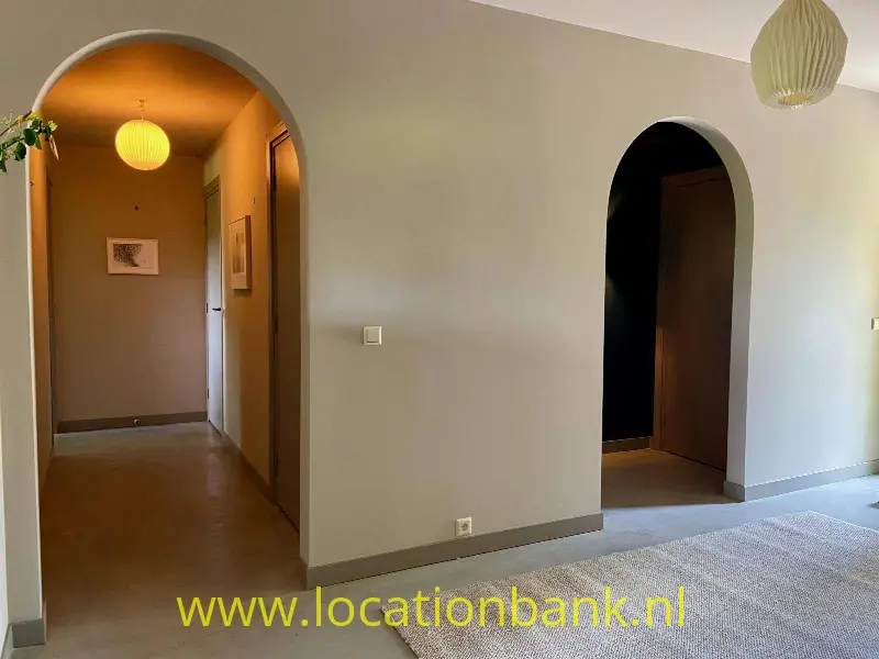 entrance way 3